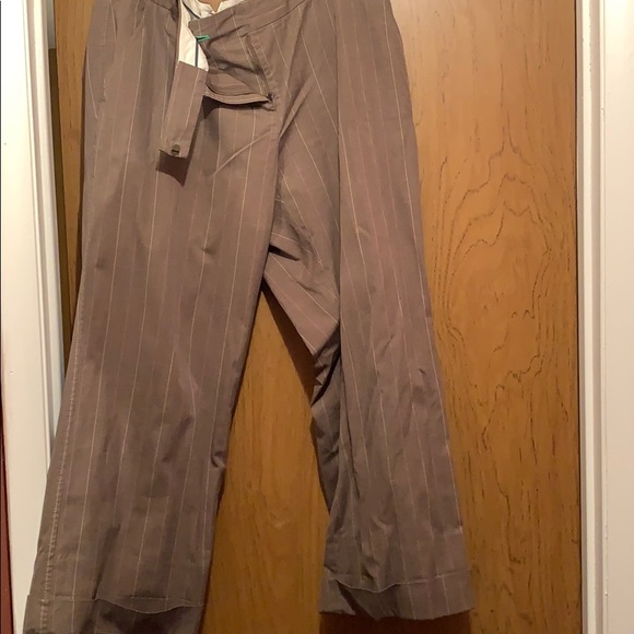 Ladies slacks - Picture 2 of 3